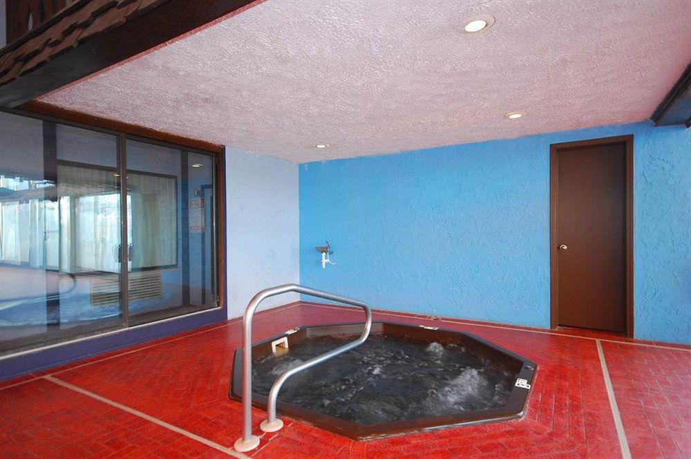 Quality Inn Gaylord Buitenkant foto